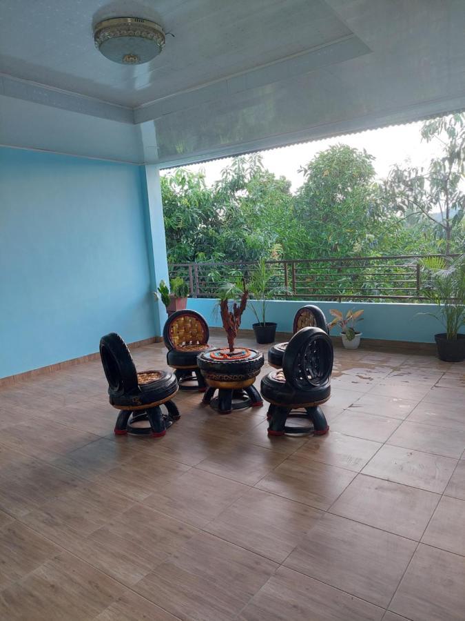 D'Ru Guest House Labuan Bajo Kültér fotó